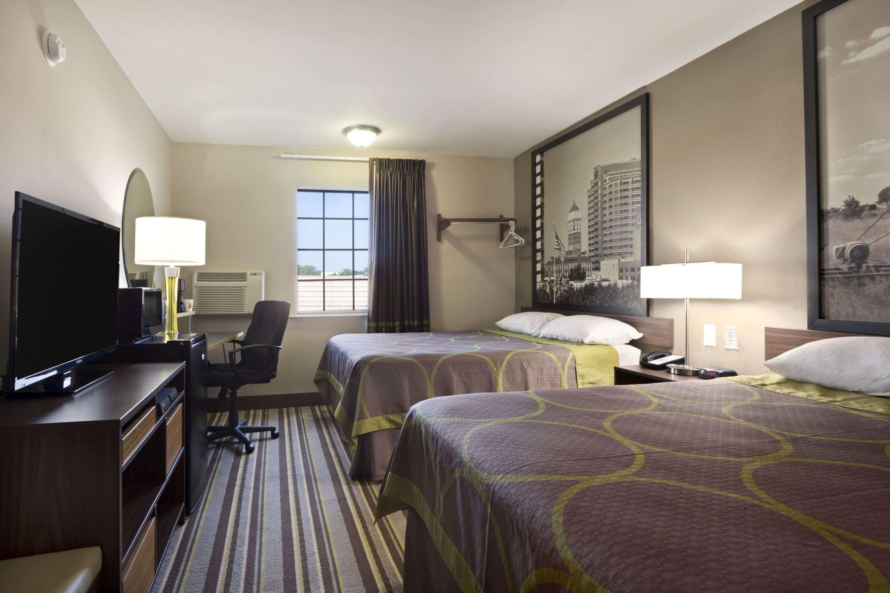 Super 8 By Wyndham Ardmore Esterno foto
