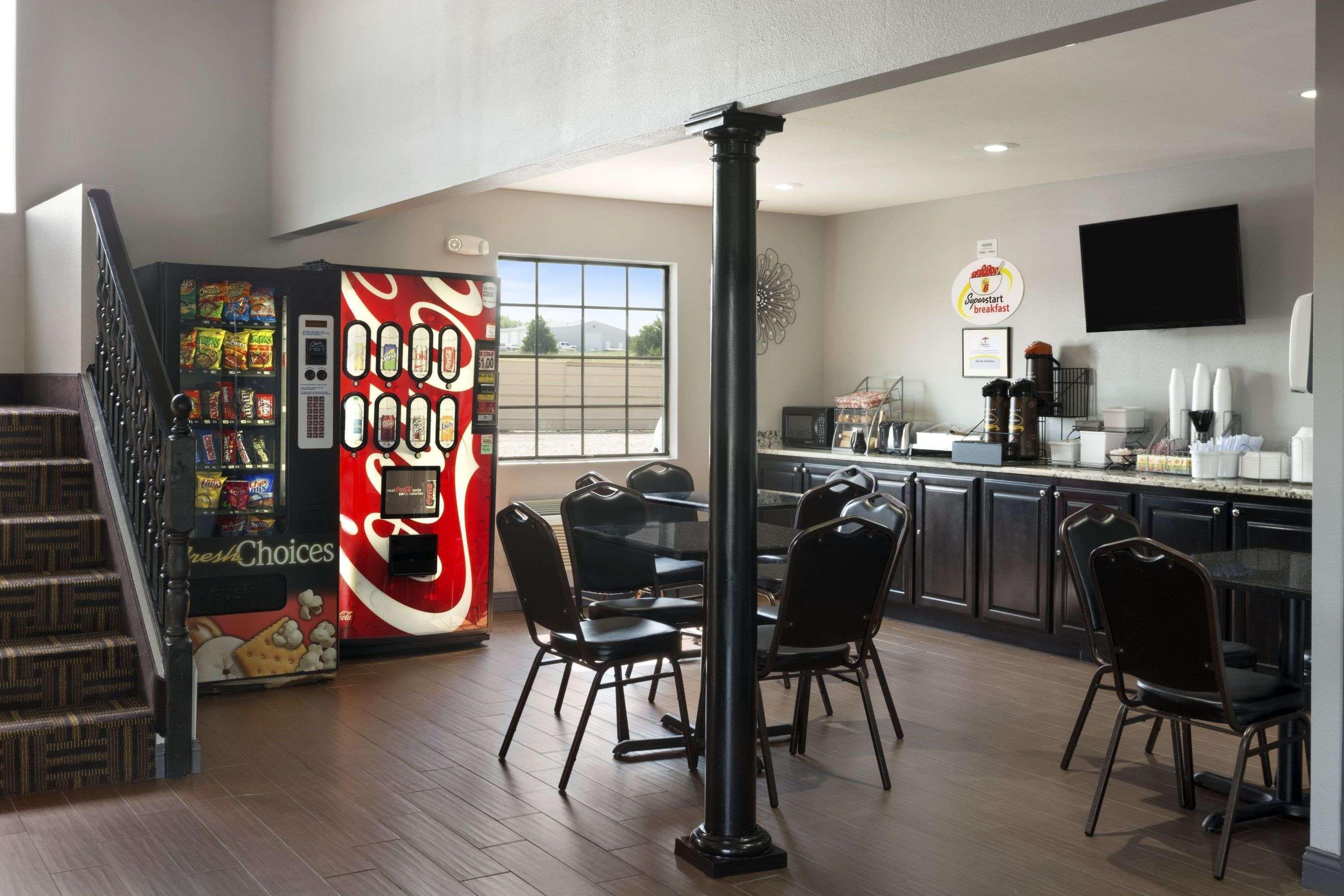 Super 8 By Wyndham Ardmore Esterno foto