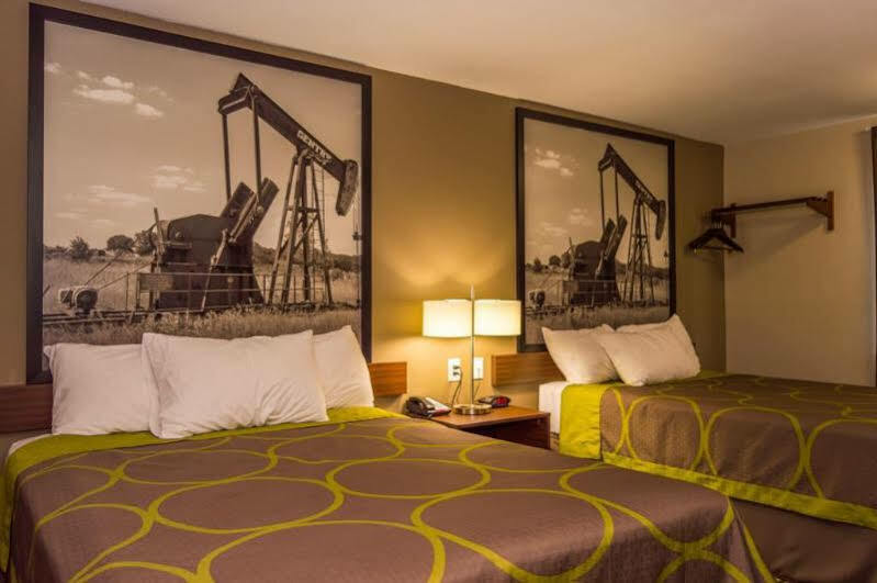 Super 8 By Wyndham Ardmore Esterno foto