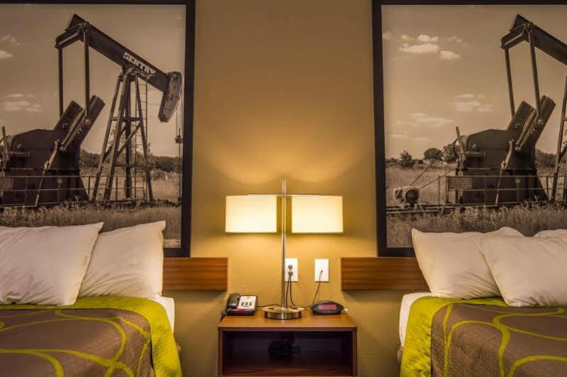 Super 8 By Wyndham Ardmore Esterno foto